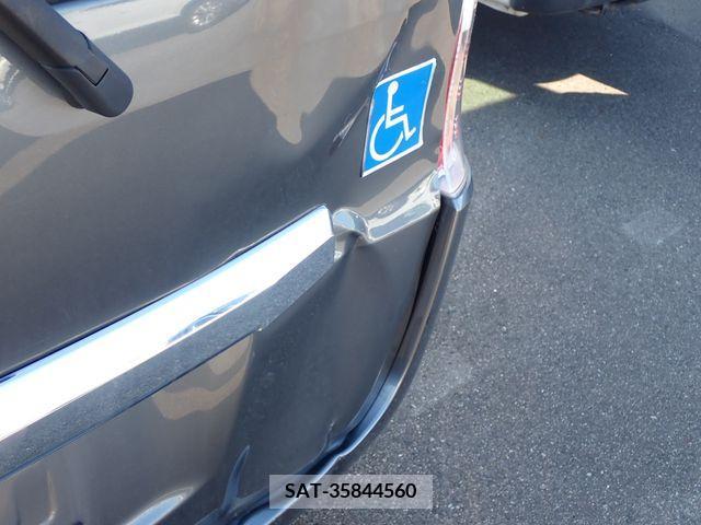 Honda STEP WGN 2013-06 380904-29