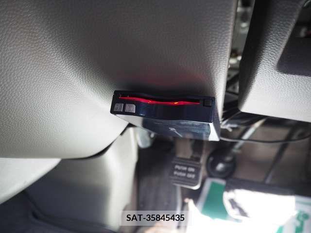 Suzuki EVERY WAGON 2007-01 373380-17