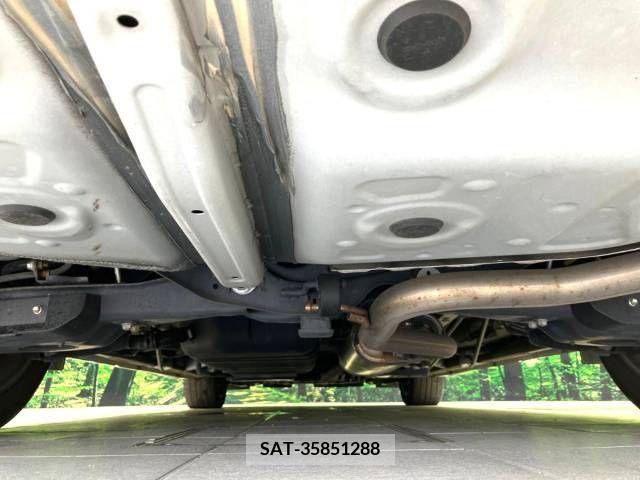 Toyota VELLFIRE 2018-03 394711-19