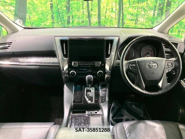 Toyota VELLFIRE 2018-03 394711-1