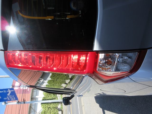 Toyota ROOMY 2018-08 10846-17