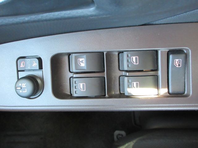 Toyota ROOMY 2018-08 10846-24