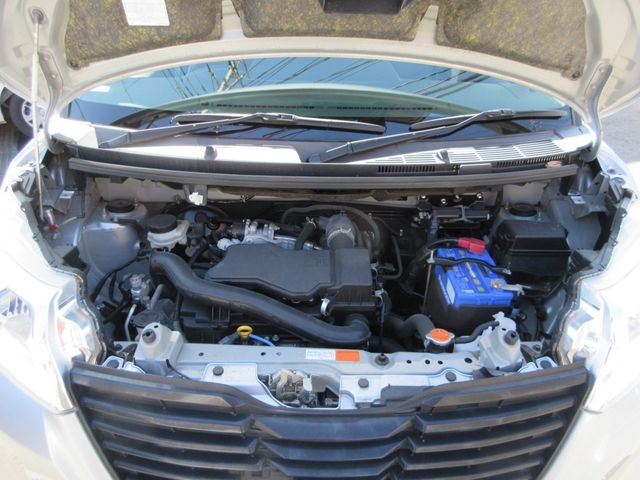 Toyota ROOMY 2018-08 10846-28