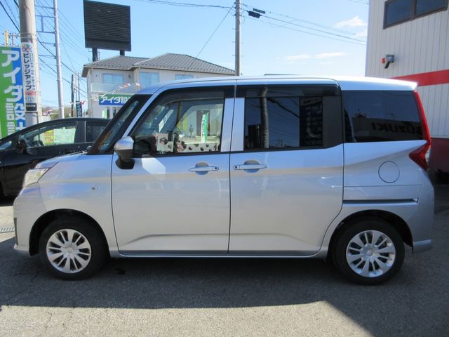 Toyota ROOMY 2018-08 10846-6