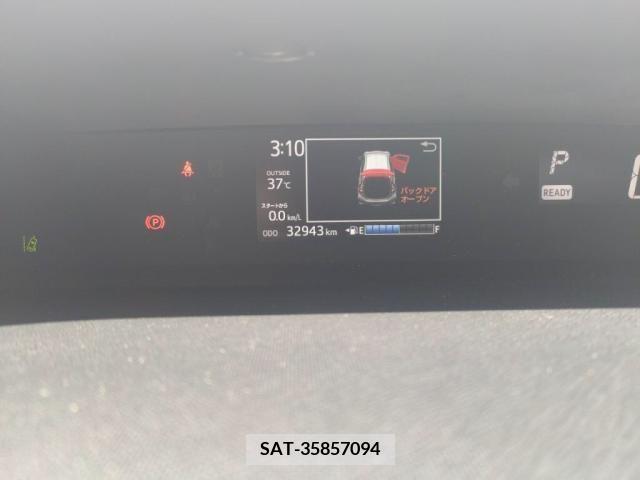 Toyota AQUA 2019-03 330024-28
