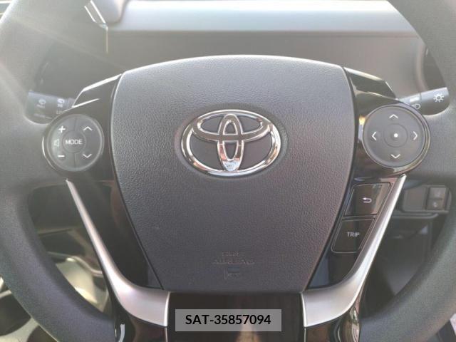 Toyota AQUA 2019-03 330024-17