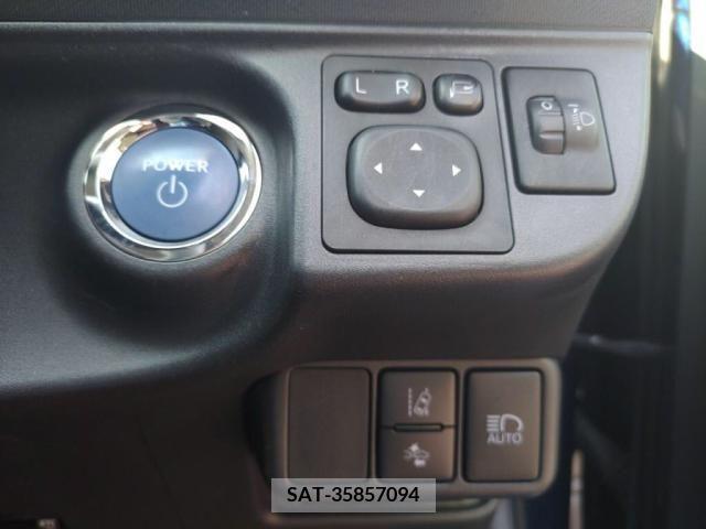 Toyota AQUA 2019-03 330024-16