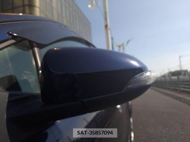 Toyota AQUA 2019-03 330024-11