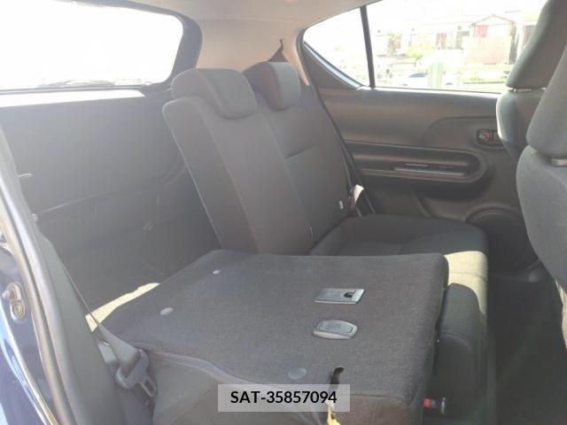 Toyota AQUA 2019-03 330024-21