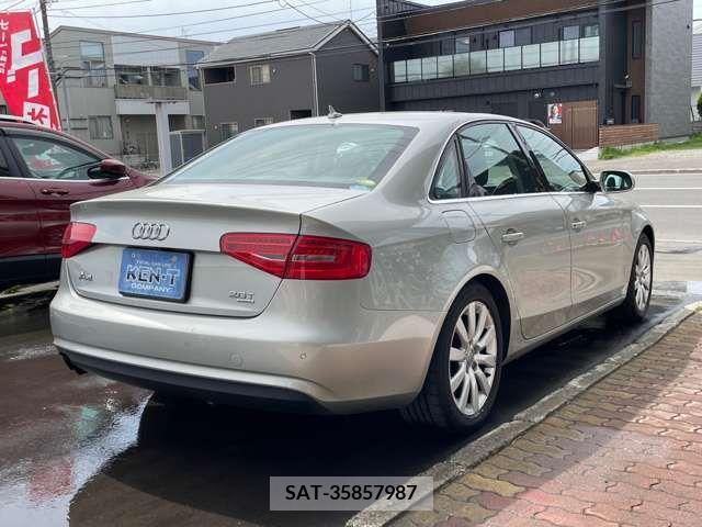 Audi A4 2013-03 292576-5
