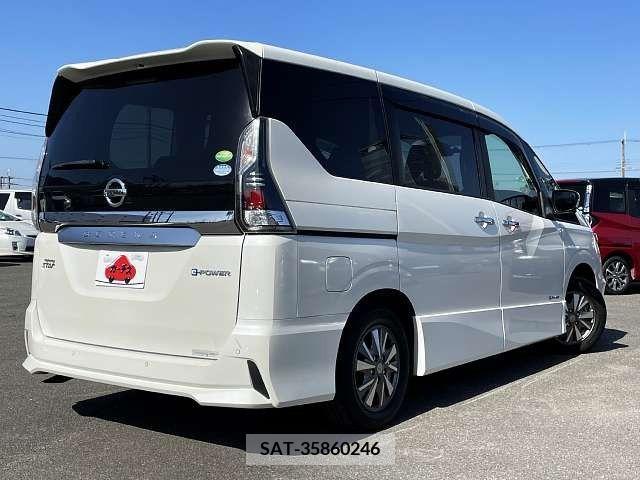 Nissan SERENA 2018-07 215193-2