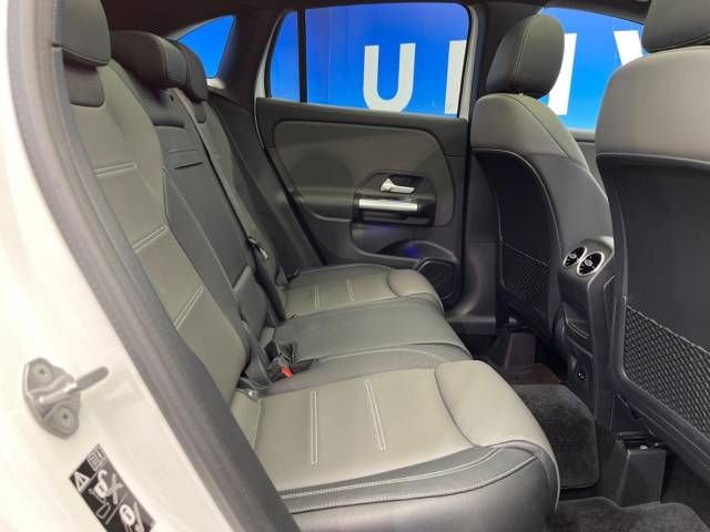 Amg A-Class 2021-02 184546-9