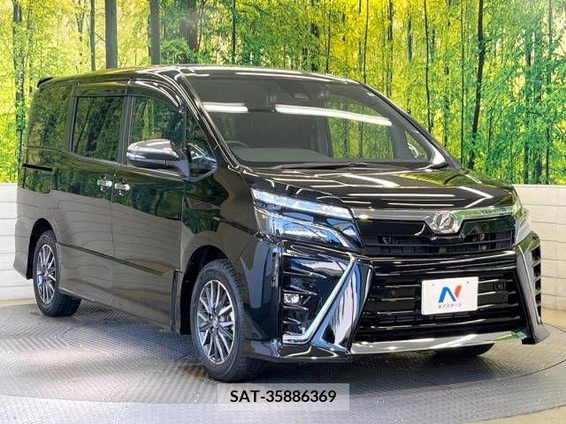 Toyota VOXY 2019-08 231676-16