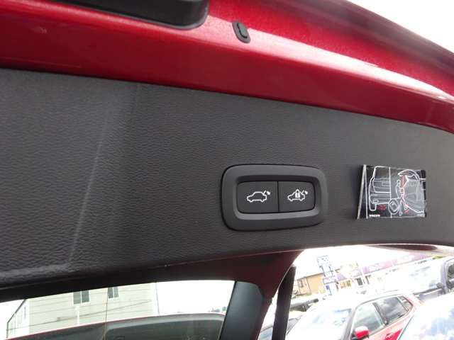 Volvo XC40 2021-12 23691-9