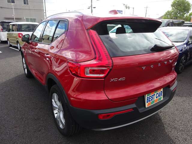 Volvo XC40 2021-12 23691-2