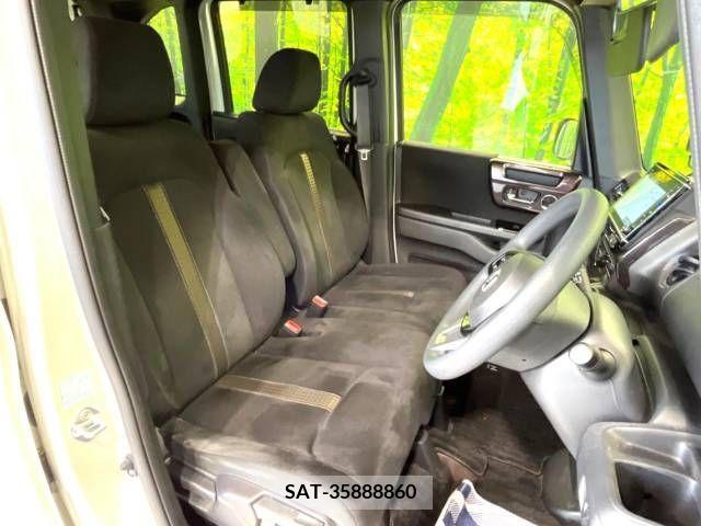 Honda N BOX CUSTOM 2019-11 364739-8
