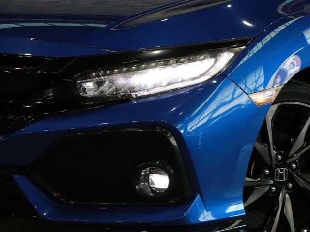 Honda CIVIC 2018-06 23785-8