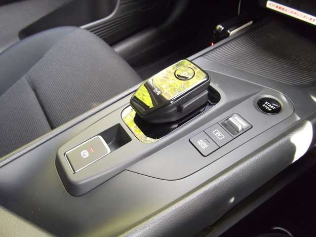 Nissan NOTE 2022-03 18392-14