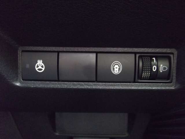 Nissan NOTE 2022-03 18392-11