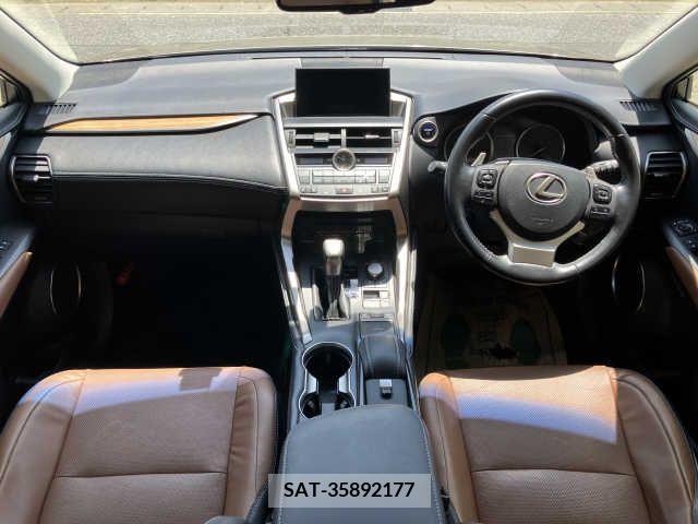 Lexus NX 2016-03 275694-1