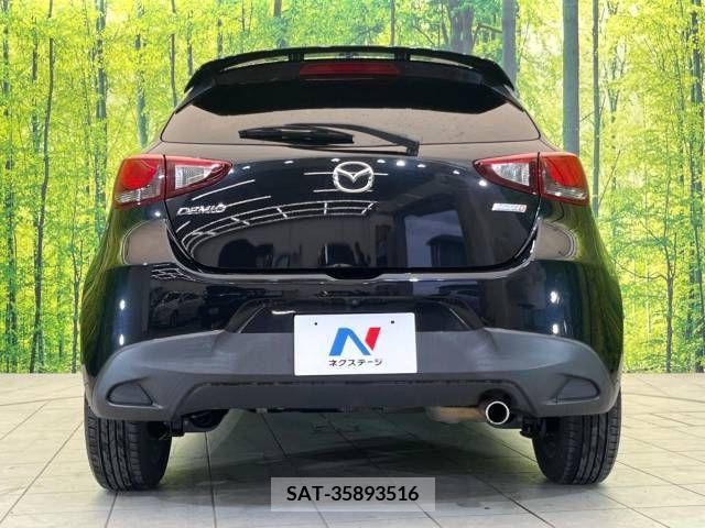 Mazda DEMIO 2015-04 301930-15