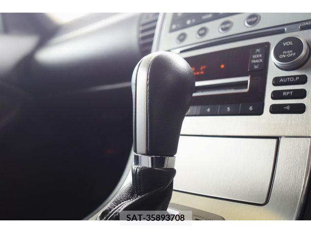 Nissan STAGEA 2005-01 207391-14