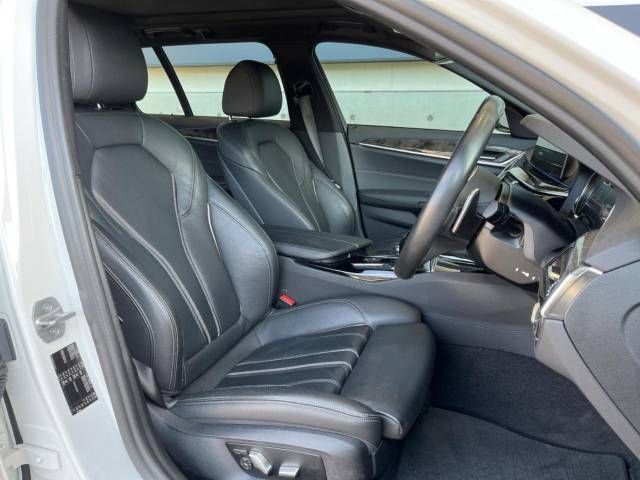 Bmw 5 SERIES 2018-03 182387-8
