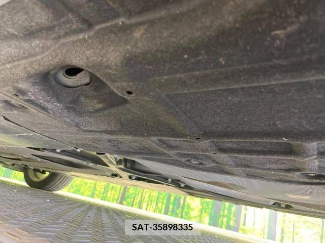 Mazda MAZDA3 2019-09 301079-19