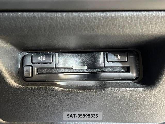 Mazda MAZDA3 2019-09 301079-4