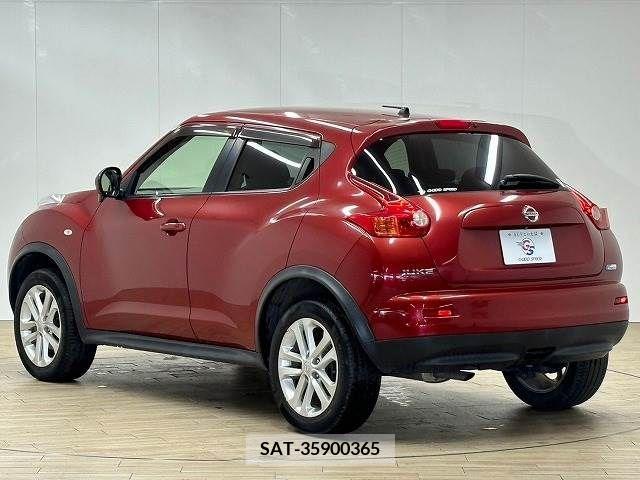 Nissan JUKE 2012-02 320479-16