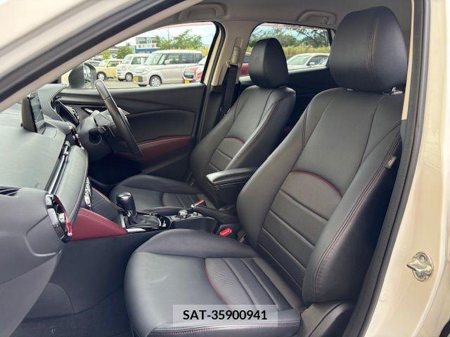 Mazda CX-3 2017-10 358488-18