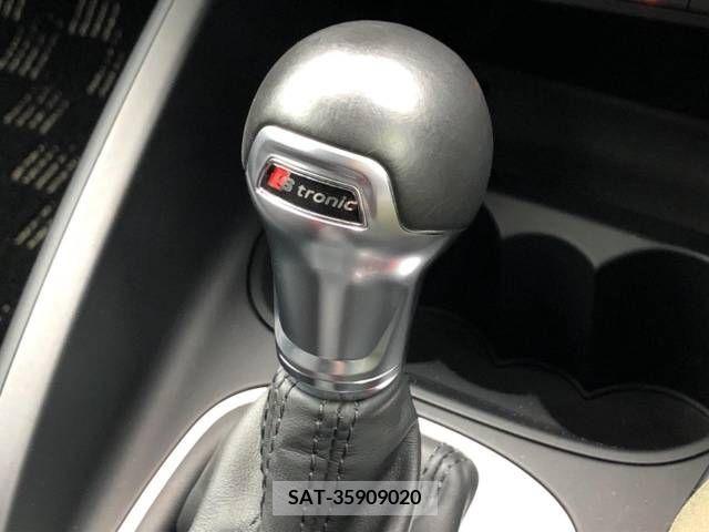 Audi A1 2015-06 381643-10