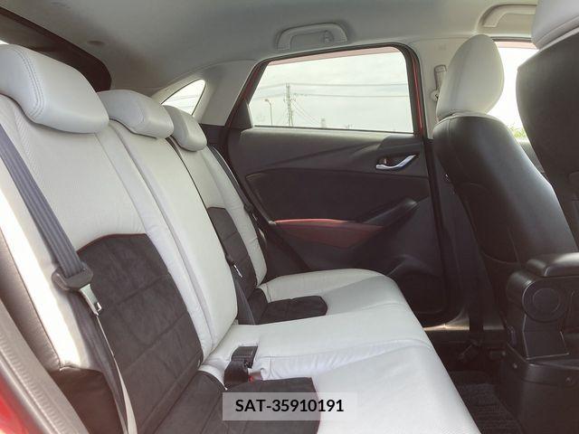 Mazda CX-3 2017-08 295568-9