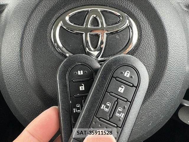 Toyota TANK 2019-02 369179-22