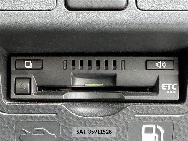 Toyota TANK 2019-02 369179-6