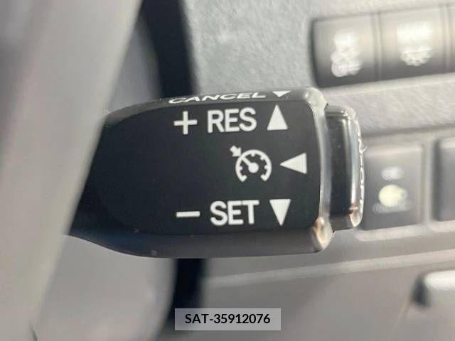 Toyota ALPHARD 2014-02 258909-6