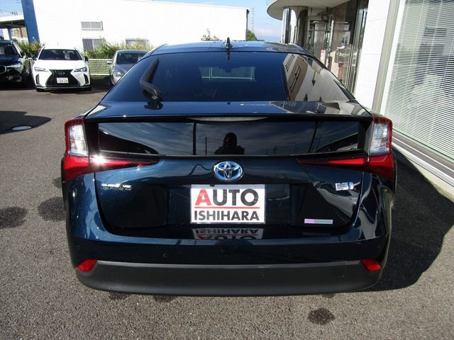 Toyota PRIUS 2021-08 24136-5
