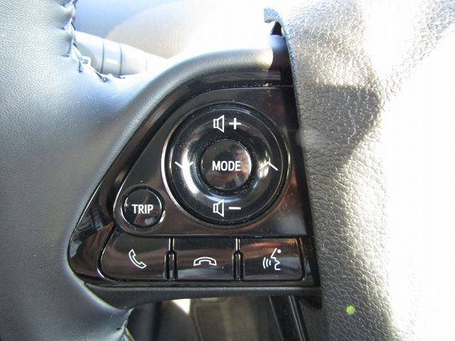 Toyota PRIUS 2021-08 24136-13