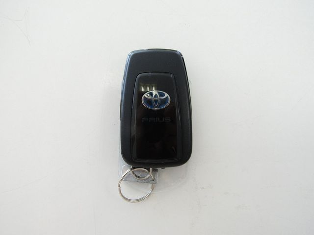 Toyota PRIUS 2021-08 24136-26