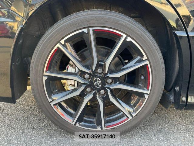 Toyota VOXY 2018-05 340309-22
