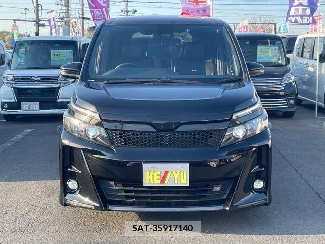 Toyota VOXY 2018-05 340309-4