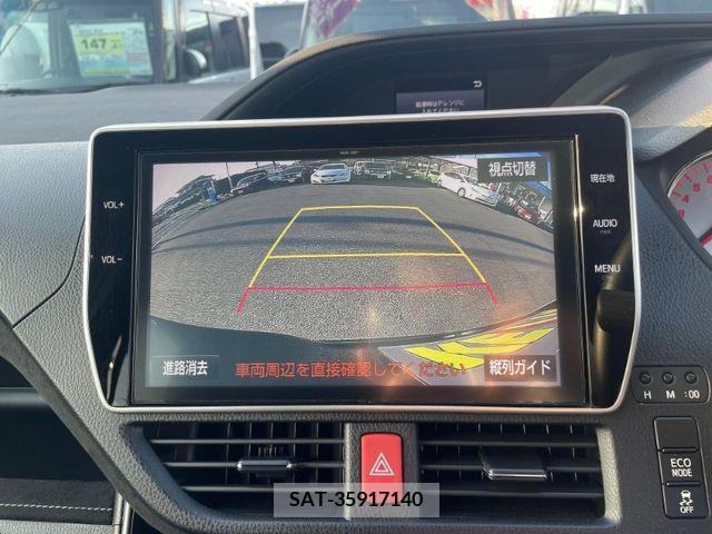 Toyota VOXY 2018-05 340309-14