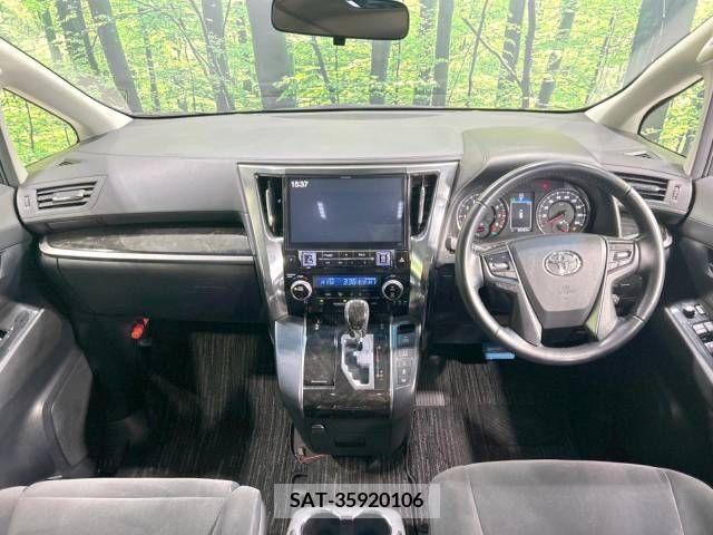 Toyota VELLFIRE 2016-03 212079-1