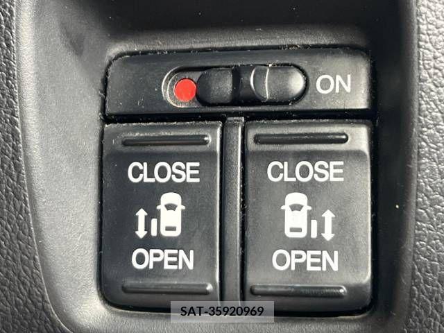 Honda N BOX CUSTOM 2012-03 328795-4