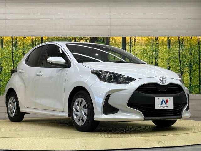 Toyota YARIS 2023-04 182358-16