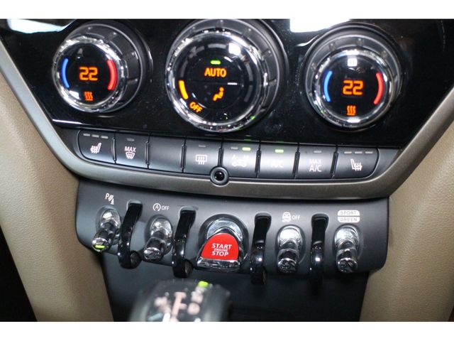 Bmw MINI 2018-08 18238-22