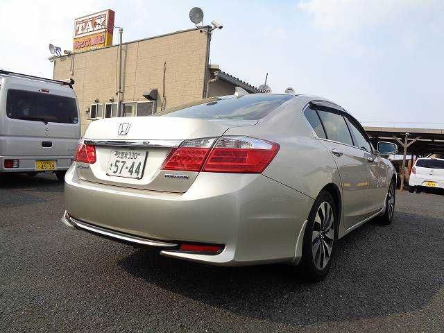 Honda ACCORD HYBRID 2013-07 10316-2