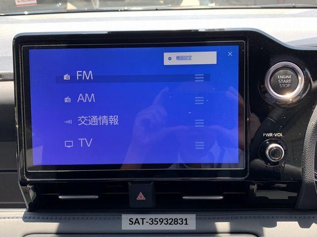 Toyota VOXY 2022-11 385572-23