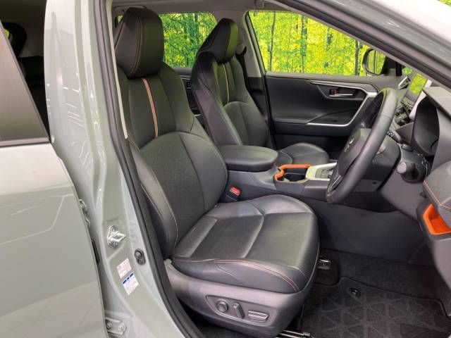 Toyota RAV4 2019-11 185377-8