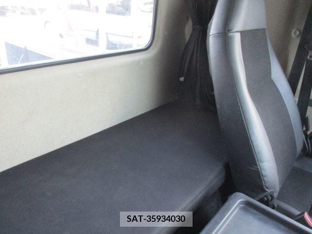 MITSUBISHI FUSO Fighter 2018-06 202763-14